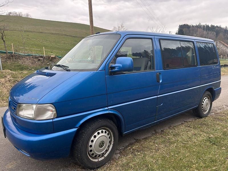 Second-hand VW T4 150 CP (110 kW) 2002 Albastru Van