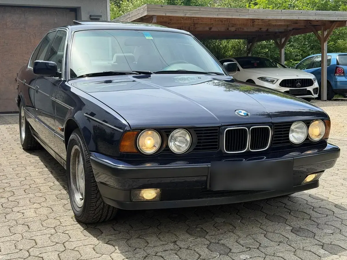 Gebraucht BMW 520 150 PS (110 kW) 1994 Blau Limousine