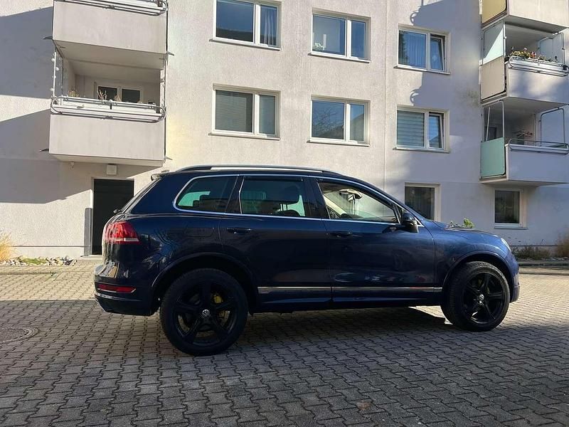 Gebraucht VW Touareg 239 PS (175 kW) 2010 Blau SUV