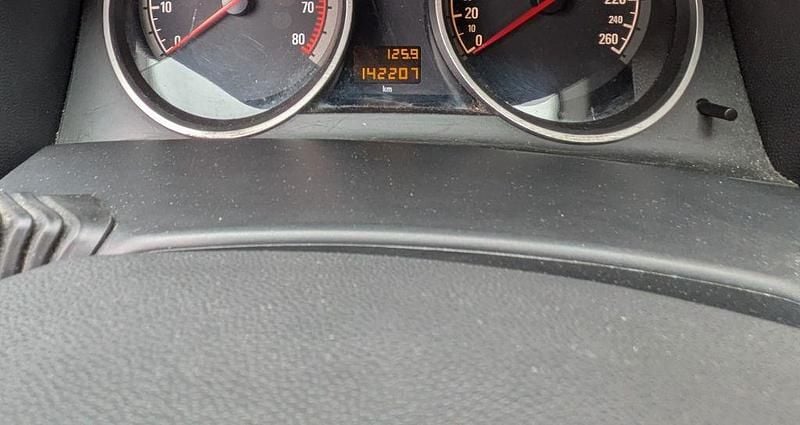 Gebraucht Opel Astra Edition 105 PS (77 kW) 2006 Silber Limousine