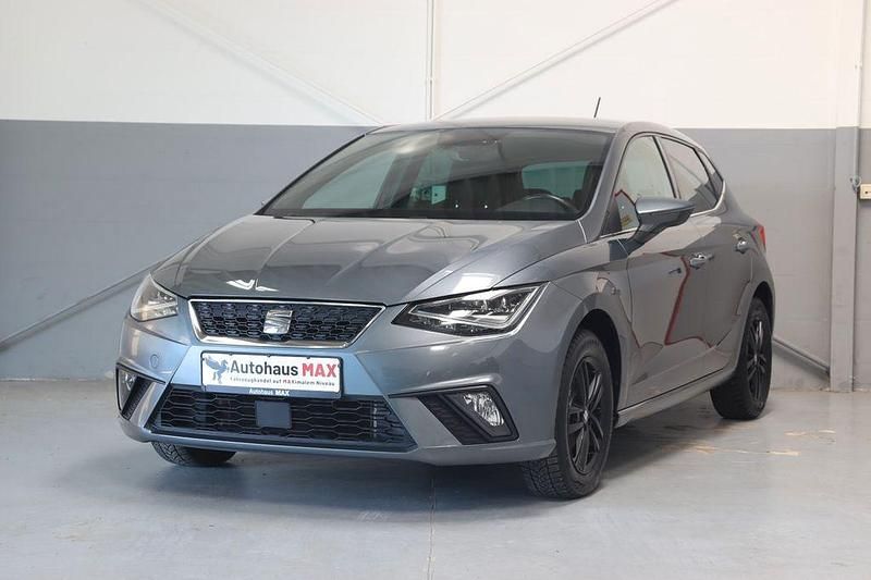 Grau Gebraucht 2017 Seat Ibiza Beats Limousine | 10.490 € (Fairer Preis) - Bild 1/4