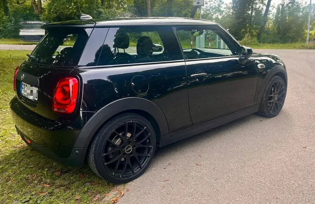Gebraucht Mini ONE 102 PS (75 kW) 2020 Schwarz Kleinwagen