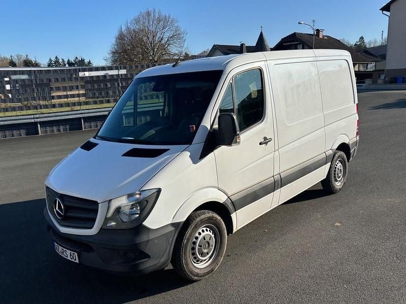 Gebraucht Mercedes Sprinter 163 PS (119 kW) 2018 Weiß Van