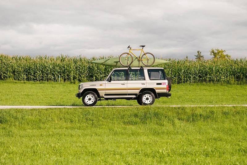 Beige Gebraucht 1991 Toyota Land Cruiser SUV | 30.000 € - Bild 1/4