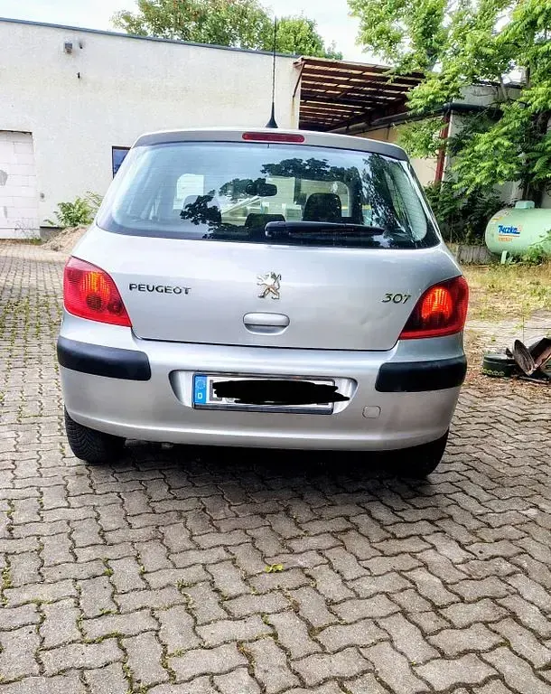 Gebraucht Peugeot 307 109 PS (80 kW) 2003 Limousine