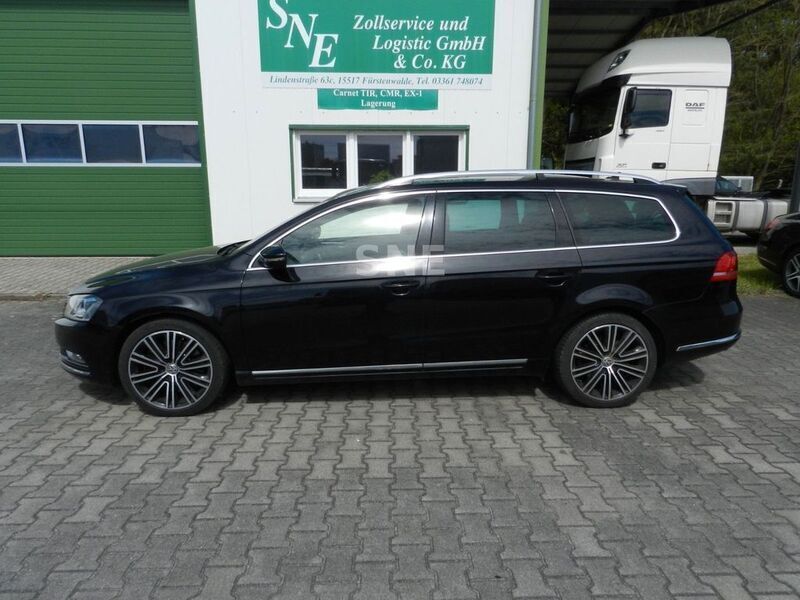 Schwarz Gebraucht 2014 VW Passat Exclusive Kombi | 13.390 € (Fairer Preis) - Bild 1/4