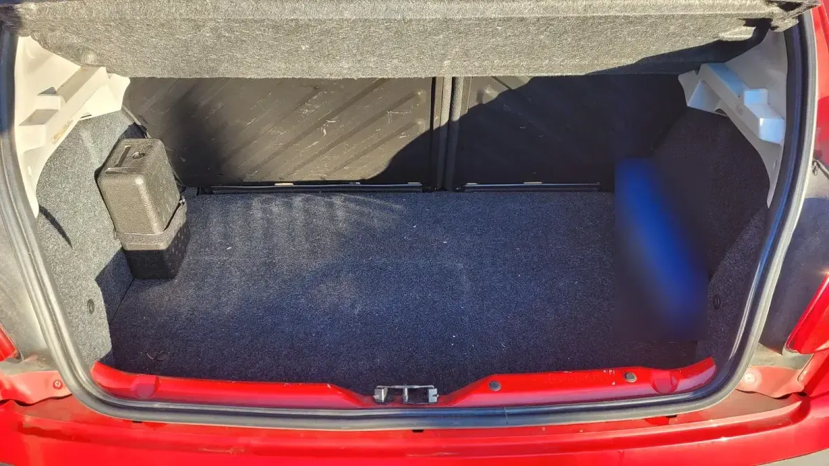 Gebraucht Peugeot 206+ 75 PS (55 kW) 2010 Rot Kleinwagen