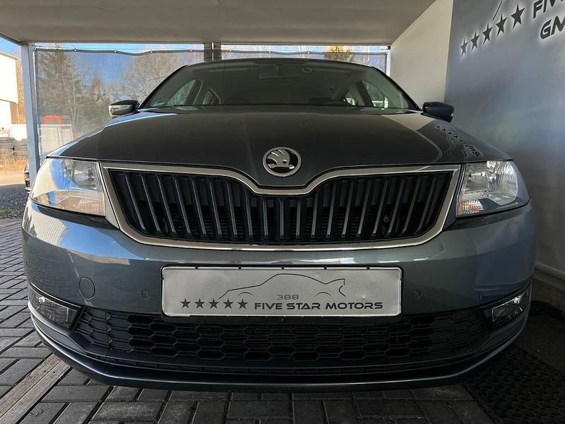 Gebraucht Skoda Rapid Ambition 110 PS (80 kW) 2019 Grau Kleinwagen