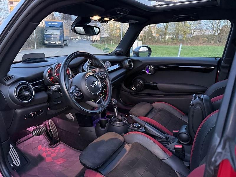 Gebraucht Mini John Cooper Works 231 PS (169 kW) 2015 Rot Kleinwagen