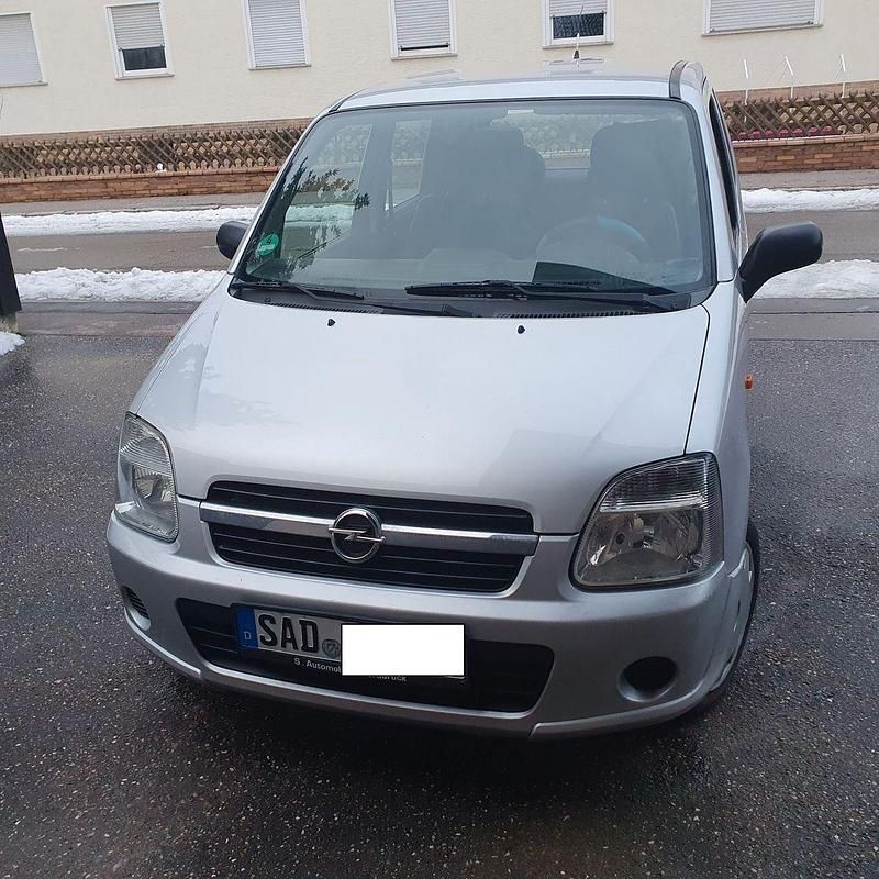 Gebraucht Opel Agila 60 PS (44 kW) 2005 Silber Kleinwagen