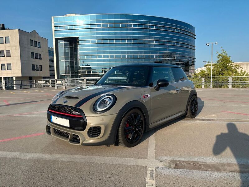 Schwarz Gebraucht 2019 Mini John Cooper Works Sport Kleinwagen | 22.850 € (Fairer Preis) - Bild 1/4
