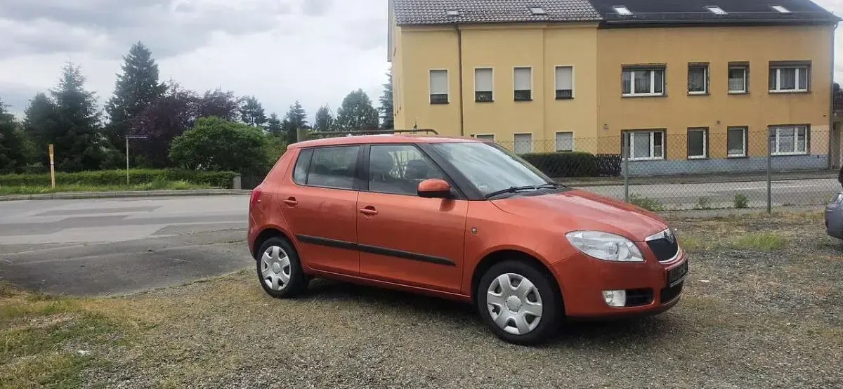 Gebraucht Skoda Fabia Ambiente 86 PS (63 kW) 2007 Orangetangerine metallic Kleinwagen