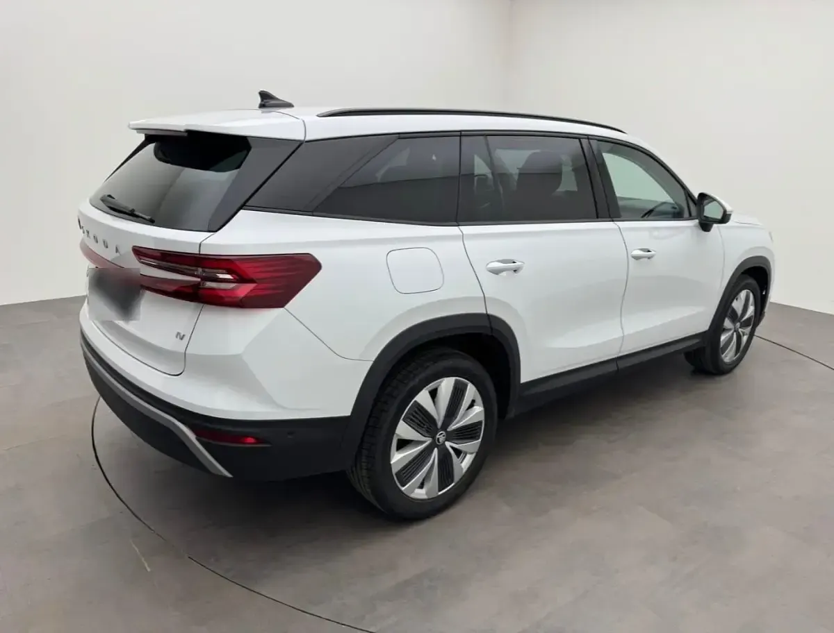 Gebraucht Skoda Kodiaq 204 PS (150 kW) 2024 Weiß SUV
