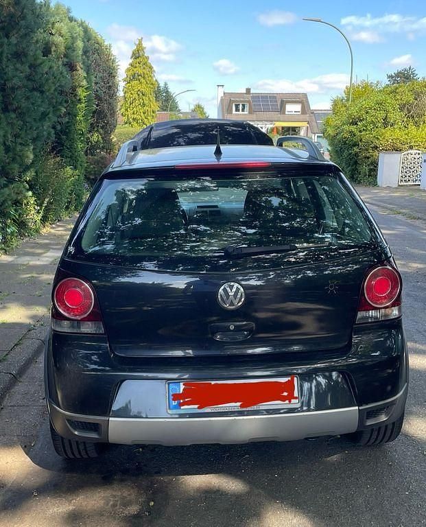 Schwarz Gebraucht 2007 VW Polo Cross Kleinwagen | 3.650 € (Fairer Preis) - Bild 1/4