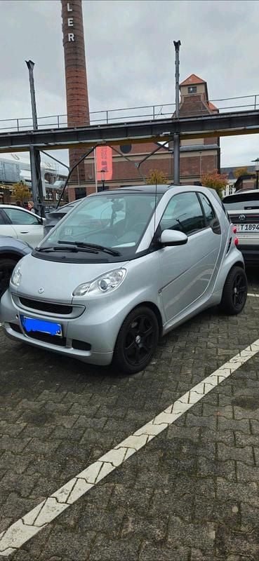 Andere farben Gebraucht 2011 Smart ForTwo Cabrio Cabrio | 3.400 € (Guter Preis) - Bild 1/4