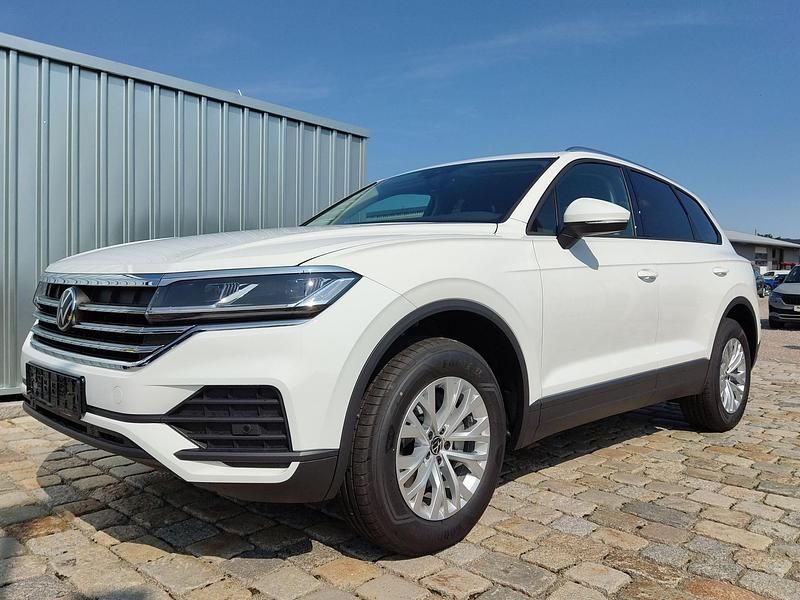 Purewhite Neu 2025 VW Touareg SUV | 58.740 € (Superpreis) - Bild 1/4