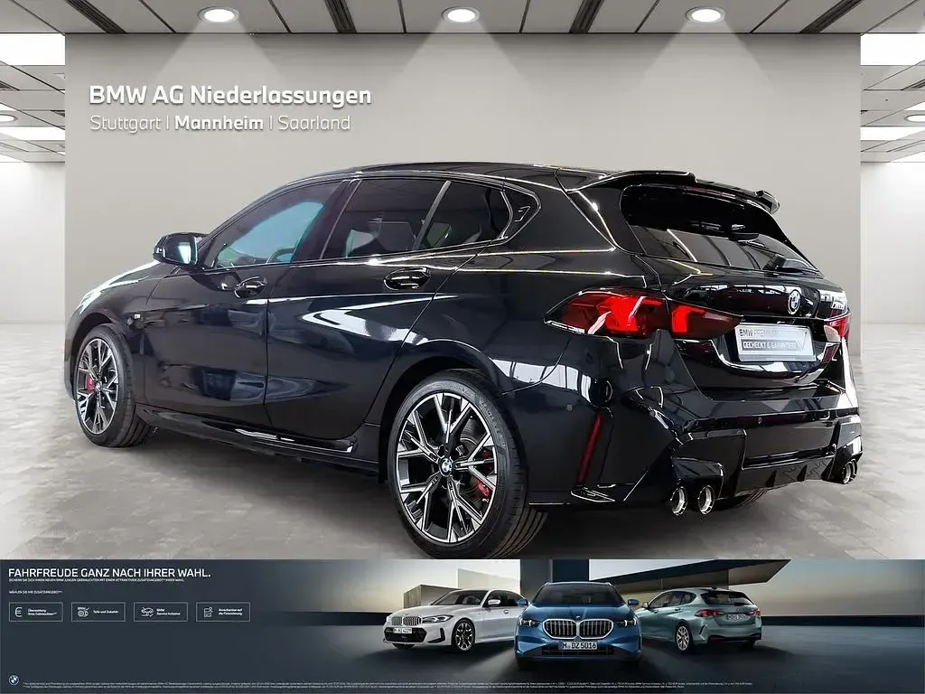 Gebraucht BMW M135 M Sport 317 PS (233 kW) 2025 Schwarz Kleinwagen