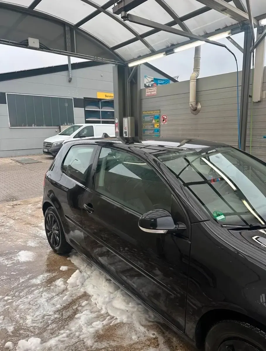 Gebraucht VW Golf V 80 PS (58 kW) 2007 Schwarz Limousine