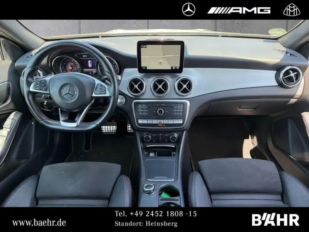 Gebraucht Mercedes GLA220 AMG 177 PS (130 kW) 2018 Lack mountaingrau (metallic) SUV