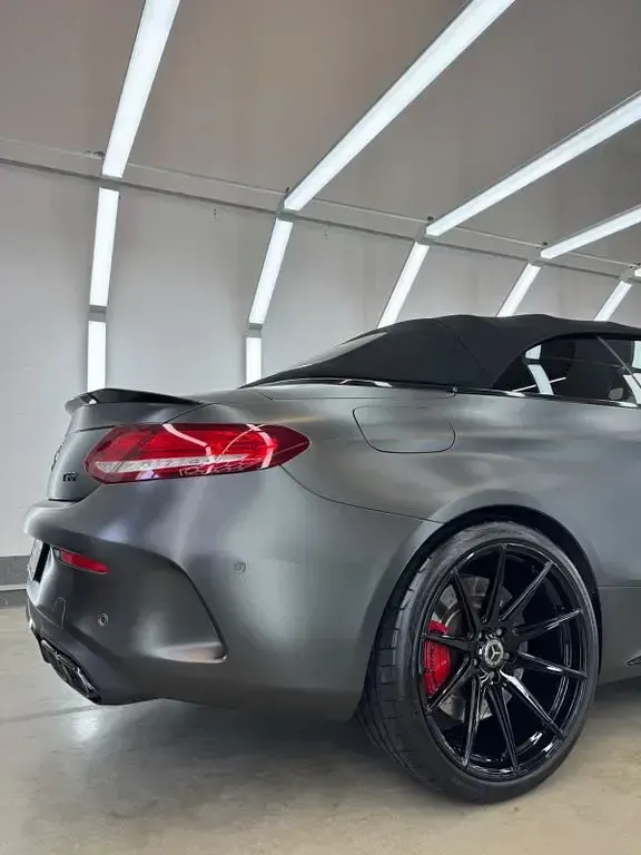 Gebraucht Mercedes C63 AMG AMG 476 PS (350 kW) 2018 Andere farben Cabrio
