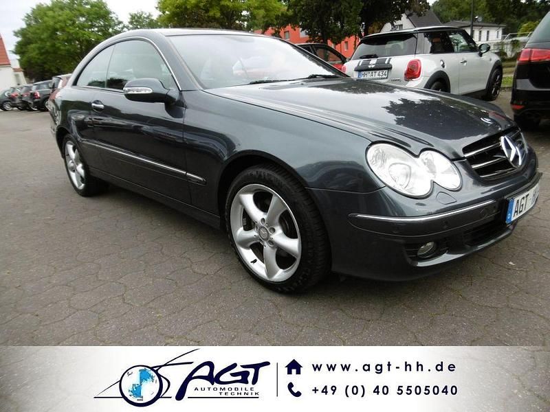 Tenoritgrau Gebraucht 2009 Mercedes CLK200 Avantgarde Coupé | 9.900 € (Fairer Preis) - Bild 1/4
