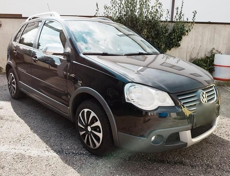 Schwarz Gebraucht 2006 VW Polo Cross Kleinwagen | 1.950 € (Superpreis) - Bild 1/4