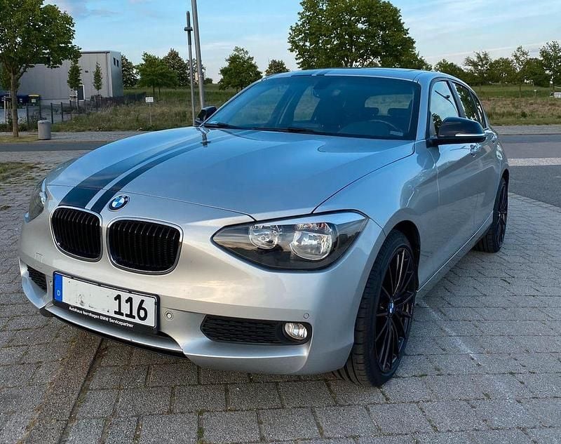 Silber Gebraucht 2014 BMW 116 Kleinwagen | 8.950 € (Fairer Preis) - Bild 1/4