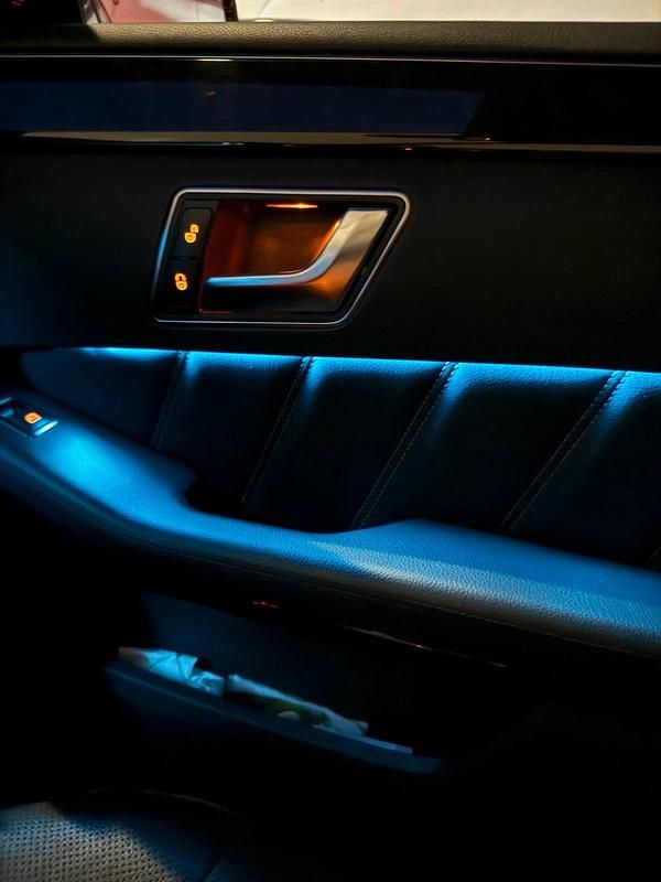 Second-hand Mercedes E500 510 CP (375 kW) 2016 Negru Break