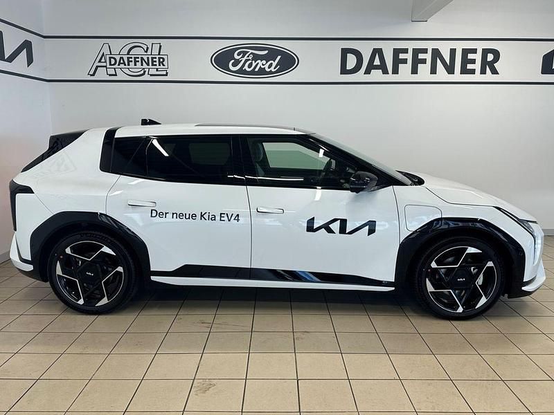 Neu Kia EV4 150 kW (204 PS) 2025 Weiß Kleinwagen