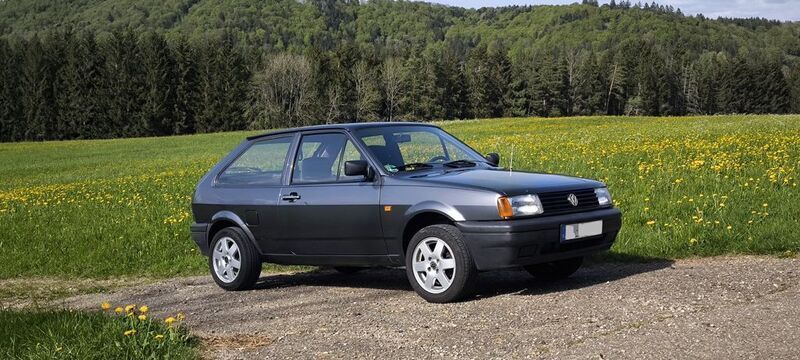 Grau Gebraucht 1994 VW Polo Coupé | 2.150 € - Bild 1/4