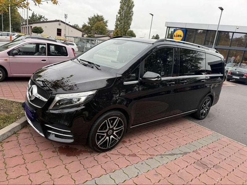 Gebraucht Mercedes V220 Avantgarde Edition 237 PS (174 kW) 2021 Schwarz Van / Kleinbus