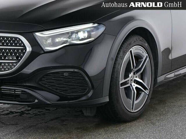 Gebraucht Mercedes E450 367 PS (269 kW) 2023 Obsidianschwarz Kombi