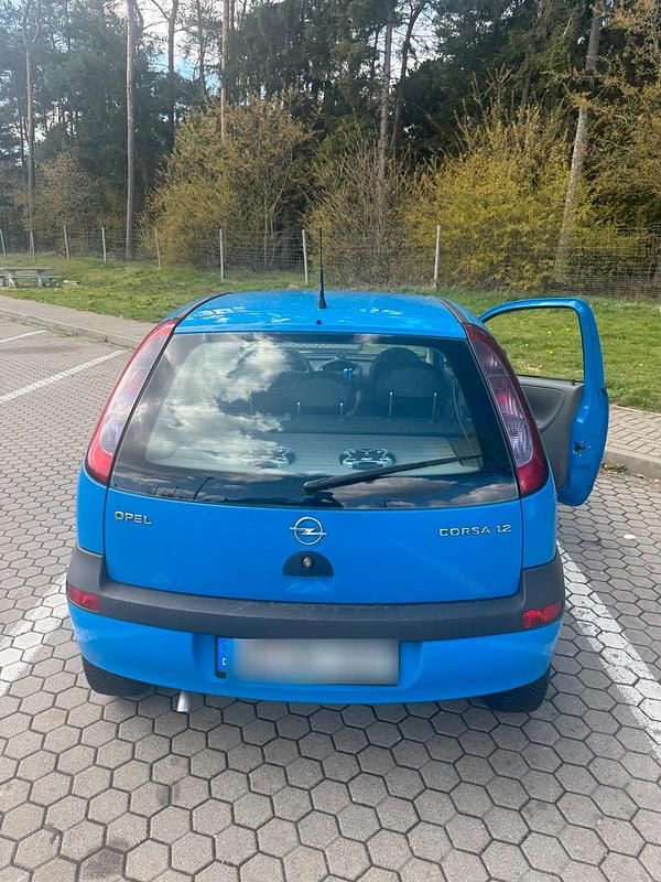 Brugt Opel Corsa 75 HK (55 kW) 2001 Blå Hatchback