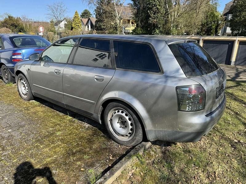 Gebraucht Audi A4 150 PS (110 kW) 2002 Grau Kombi