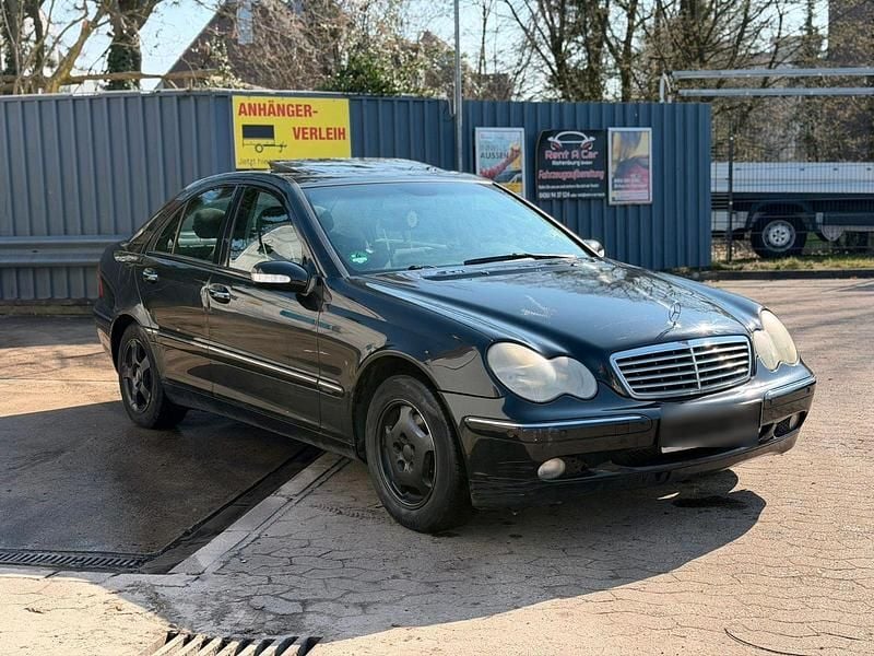 Gebraucht Mercedes C220 Elegance 150 PS (110 kW) 2002 Schwarz Limousine