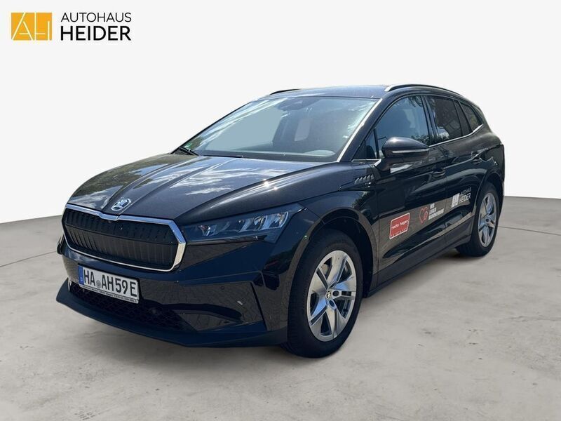 Schwarz Gebraucht 2023 Skoda Enyaq iV Loft SUV | 29.999 € (Etwas zu teuer) - Bild 1/4