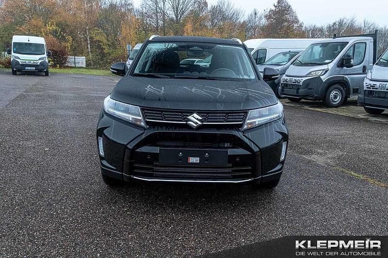 Neu Suzuki Vitara Comfort+ 110 PS (80 kW) 2025 Cosmic black pearl Limousine