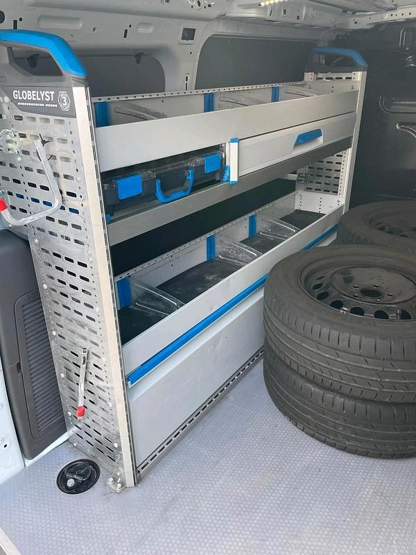 Gebraucht Ford Transit Connect 2018 Weiß Van / Kleinbus