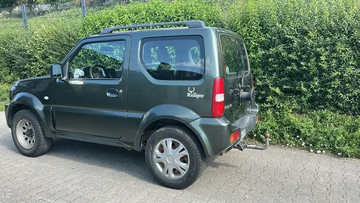 Gebraucht Suzuki Jimny 84 PS (61 kW) 2017 Grün SUV