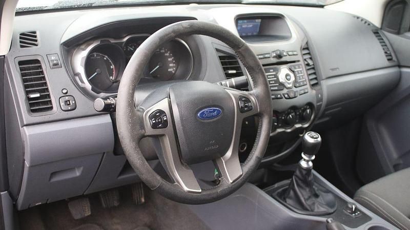 Gebraucht Ford Ranger XLT 150 PS (110 kW) 2012 Unbekannt (metallic) Pickup