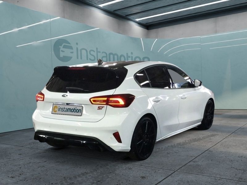Gebraucht Ford Focus ST 280 PS (205 kW) 2024 Weiß