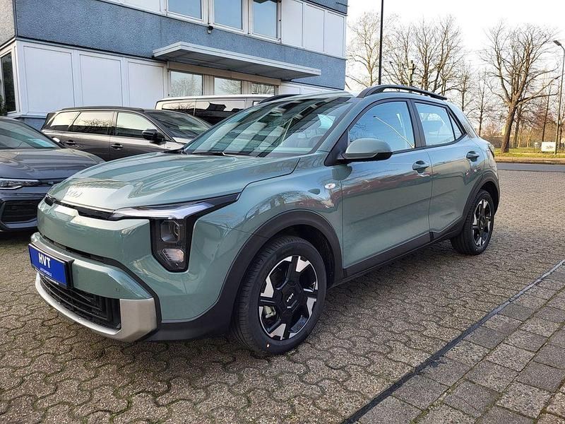 Neu Kia Stonic 101 PS (74 kW) 2026 Adventure green metallic SUV