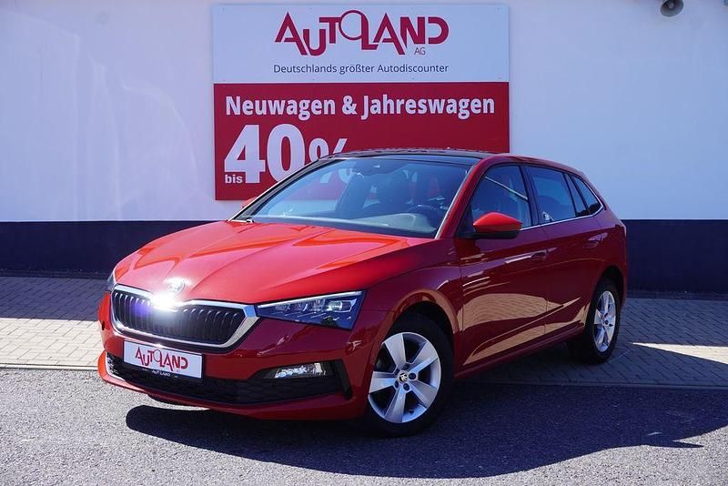 Rot Gebraucht 2023 Skoda Scala Kleinwagen | 21.785 € (Fairer Preis) - Bild 1/4