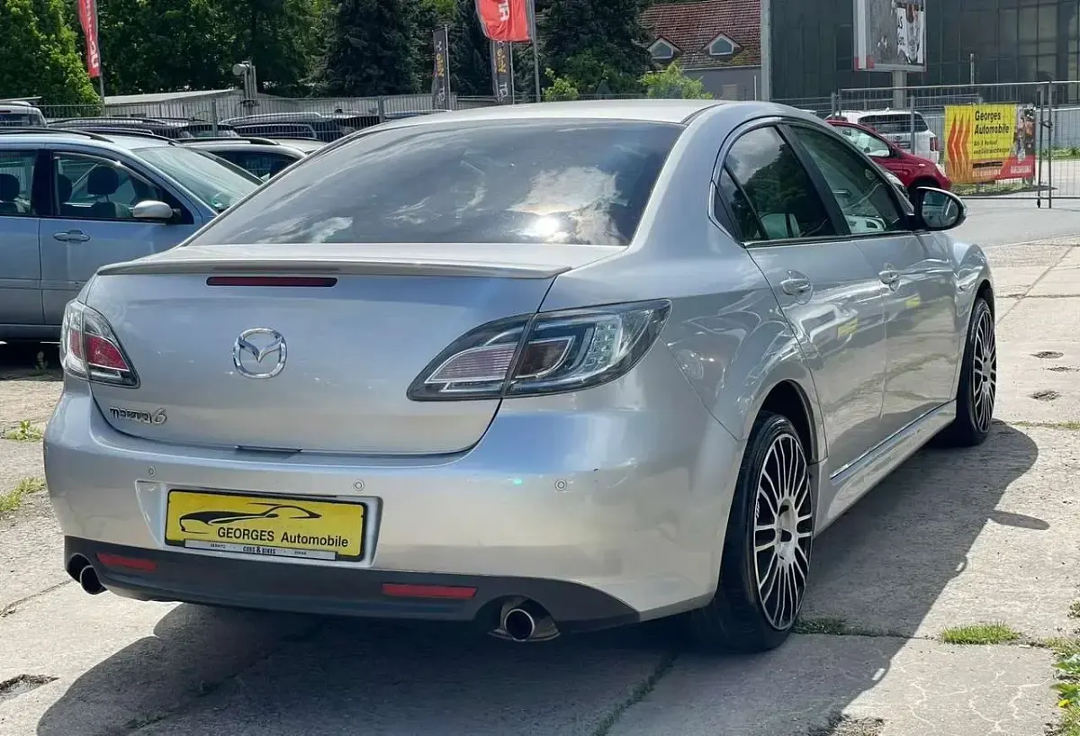 Używany Mazda 6 Dynamic 170 KM (125 kW) 2009 Srebrny Sedan/Limuzyna