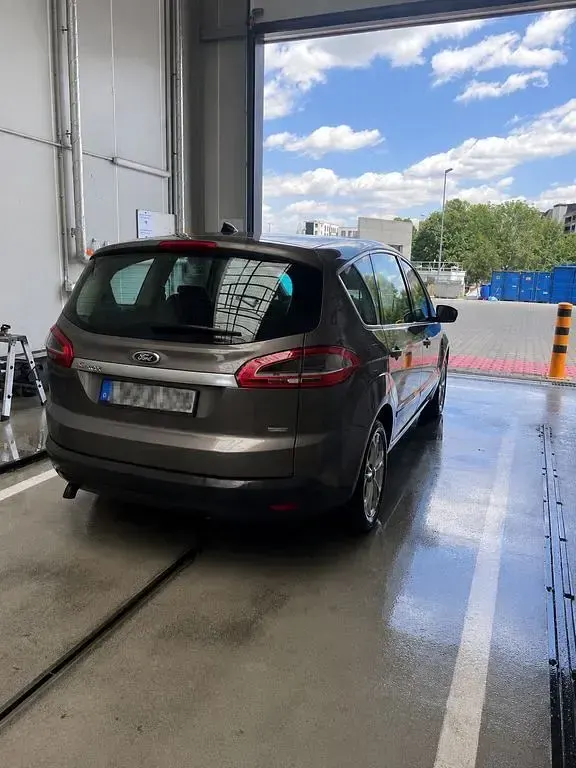 Gebraucht Ford S-MAX Titanium 160 PS (117 kW) 2013 Van / Kleinbus