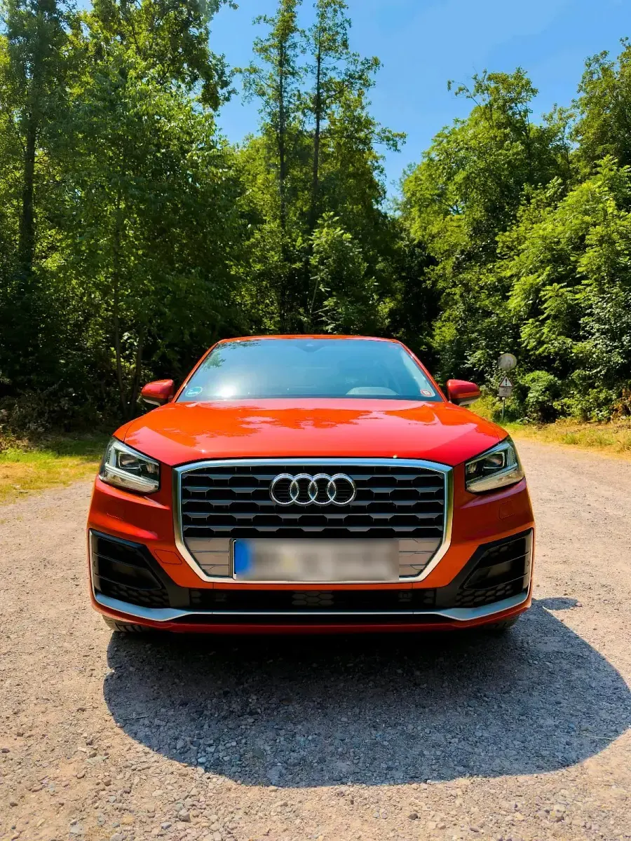 Gebraucht Audi Q2 S-Line 150 PS (110 kW) 2017 Orange SUV