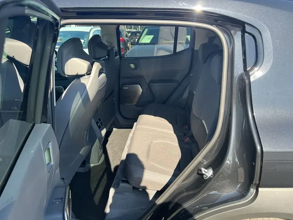 Neu Kia EV2 Earth 108 kW (147 PS) 2026 Schwarz SUV