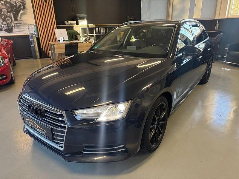 Blau Gebraucht 2016 Audi A4 Design Limousine | 17.999 € (Fairer Preis) - Bild 1/4