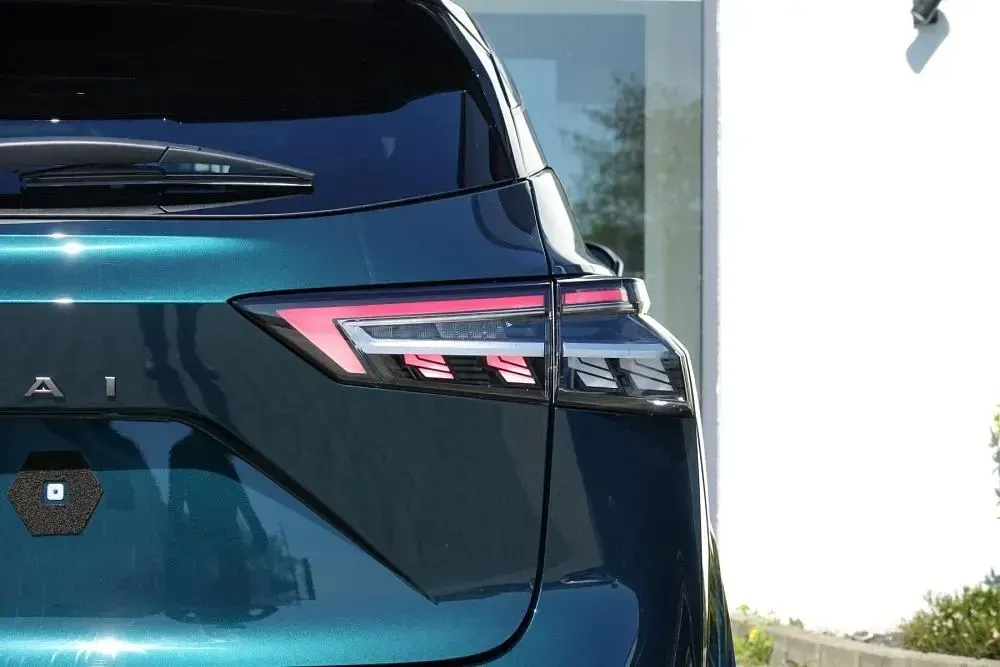 Neu Nissan Qashqai 158 PS (116 kW) 2026 Grün SUV