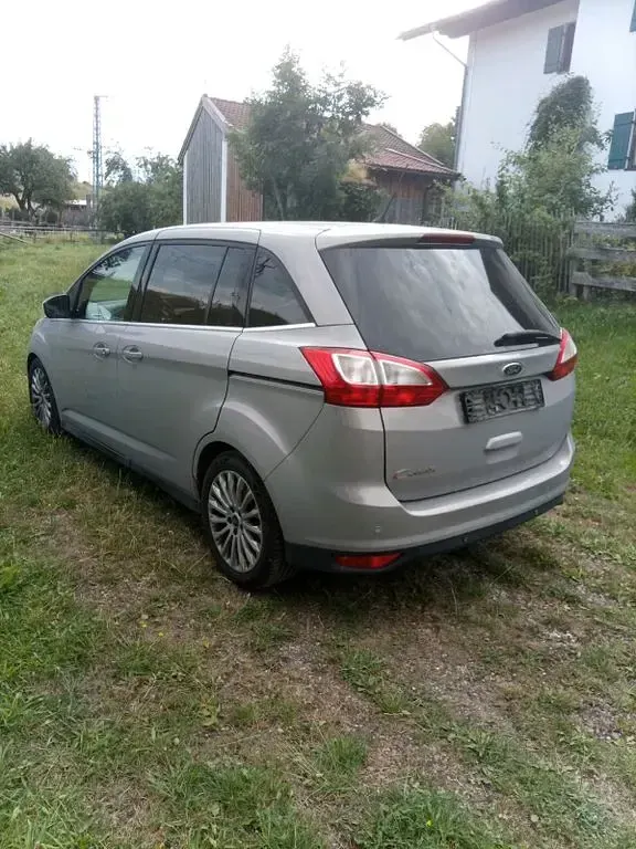Gebraucht Ford Grand C-Max Titanium 163 PS (119 kW) 2011 Silber Van / Kleinbus